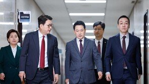 ‘보수 텃밭’ TK, 민주 25%-국힘 27%…서울, 민주 42%-국힘 18%