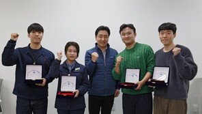 “오늘도 힘내세요” 감동어린 안내방송으로 시민들 위로한 지하철 승무원들
