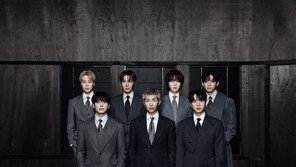 방탄소년단, 英 앨범차트 3번째 1위 유력…싱글차트 첫 정상 도전