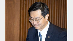 [속보]경찰, 장경태 의원 준강제추행·2차 가해 혐의 검찰 송치