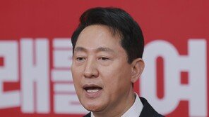 오세훈 “당 안 변하면 분리할 수밖에…빨간색 입게 해달라”