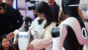 “벌써 1만명 넘게 땄다”…중국서 뜬 ‘AI 자격증’ 뭐길래