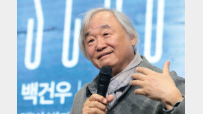 80세 백건우 “인생 너무 짧아…이제부턴 자유롭게 음악 즐길 것”
