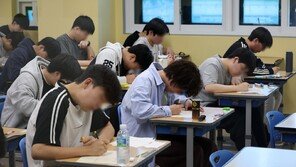 평가원 주관 첫 모의평가 ‘6월 4일’…‘불영어 논란’ 후 첫 시험대