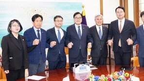 [속보]與野 6개 정당 “‘5·18-부마’ 명시 개헌 추진…6월 3일 투표”