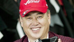 발이 편안한 수제화를 위한 66년 외길