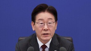 李대통령 “전쟁 영향 품목 목록화…해외 대체공급선 적극 발굴”