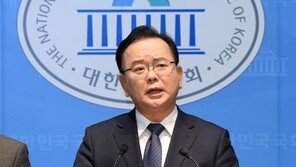 김부겸 “대구 엑스코, ‘박정희 엑스코’로 부르면 어떤가” 보수표심 공략