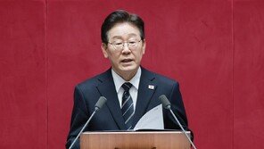 李 연설 15분간 ‘위기’ 28차례 언급…“추경이 국민 삶 방파제”