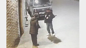 “할머니 손님이 덜덜 떨어”…숙박업주 눈치가 피싱 수거책 잡았다