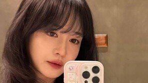 ‘쌍둥이母’ 성유리, 변함없는 미모…옥주현 “인간인가 인형인가”