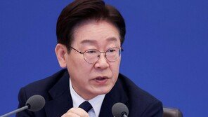 李 “추경으로 지방정부 부담 명백히 줄어…이건 초보 산수”