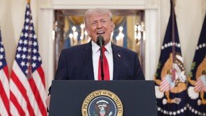 휴전 방안 검토 중이라더니…트럼프, 이란 발전소 공격 가능성 시사