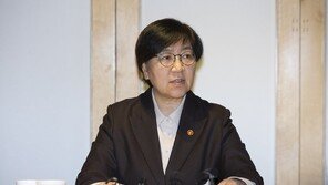 정은경 장관 “의료제품 가격 담합 등 법 위반시 신속 조사”