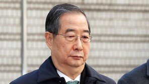 [속보] 내란특검, ‘내란중요임무종사’ 한덕수 항소심서 징역 23년 구형