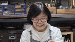 금속에 새긴 전통의 맥…승경란 국가무형유산 ‘입사장’ 보유자 됐다