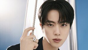 꾸미고 바르고 차려입고… ‘맨스 그루밍족’ 잡아라