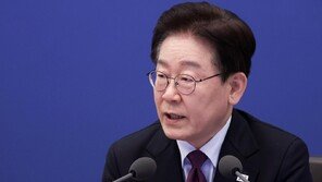 李대통령 지지율 67%… 민주 48%·국힘 20%