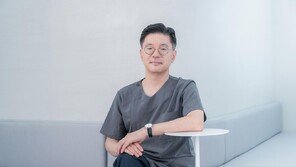 백내장 수술, 결과 좌우하는 것은 ‘손’이 아니라 ‘판단’[기고/정태영]
