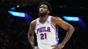 NBA 필라델피아 대형 악재…에이스 엠비드 충수염 수술