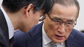 위성락 “미·이란 휴전, 중요한 전환 국면…호르무즈 통항 증가는 없어”