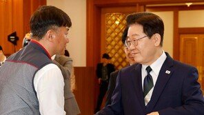 李, 비정규직 2년 기간제법에 “사실상 고용금지법 대안 필요”