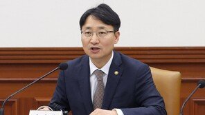 국세청장 “법인이 왜 고가주택 보유…사주 거주나 투기용”