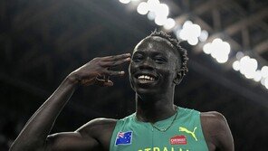 가우트, 우사인 볼트보다 빠르다…남자 200m U-20 세계新