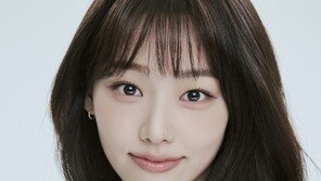 강미나, 이렇게 예뻤나…새 프로필서 물오른 청순 미모 