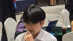 신진서·박정환, 중국 기사 꺾고 란커배 세계바둑오픈 16강 진출