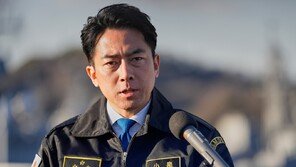 日방위상, 야스쿠니 참배 “개인으로서 적절하게 판단할 것”