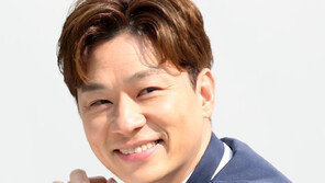 ‘두산 찐팬’ 배우 정상훈, 19일 잠실 KIA전 시구…“오랜 팬, 영광”