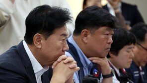 경총 “최저임금 동결도 버겁다…소상공인 한계 상황” 지적