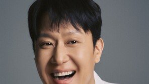 ‘바람’에서 ‘짱구’로…정우가 나를 연기한다는 것