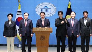 국힘 “지난달 국방부에 브런슨 왔나 안왔나…명확히 밝혀라”