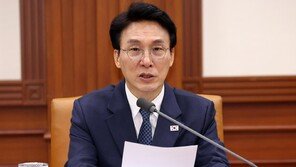 김민석 “석유 최고가격제,  4차 시행 여부 곧 결정”
