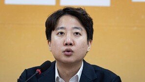 이준석 “장기보유가 투기라는 건 모순…李 거짓말 남발”