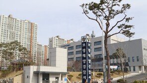 임의동행 해경 따돌리고 바다 ‘풍덩’…30대 불체자 5일째 오리무중