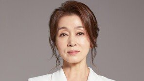  문희경, 부친상 비보…“참전용사의 삶 자랑스럽게 여기신 분”
