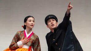 ‘홍도’가 돌아왔다… 신파는 담백하게, 恨은 그대로