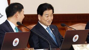 정동영, 野 해임 요구에 “안보사안 숭미주의 지나쳐”