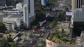 “경복궁 가려다 취소했다”…양대노총, 도심 노동절 집회