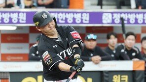 선두 KT, KIA 잡고 20승 선착…‘박승규 역전포’ 삼성, 한화 제압