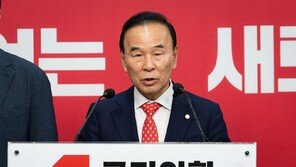국힘 ‘친윤 공천’ 논란에…박덕흠 “국민 생각에 역행 안할 것”