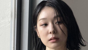 김연아, 칼단발 파격 변신…카리스마 더해진 우아함 