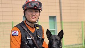 “왈왈” 구조견 로라, 해발 497m서 찾았다…뇌경색 실종자