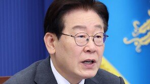 李 “조작기소 특검법, 시기는 여당이 판단”…선거 표심 의식한 듯