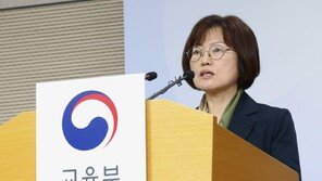 “임기 내 첫 과제 안정적 수능 시행”…절대평가 전환엔 즉답 피해