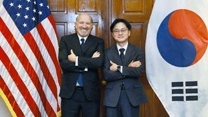 60조 잠수함·대미 투자 두축 승부…김정관 산업장관 북미 출격