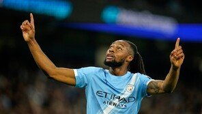 EPL 에버턴 팬, 맨시티 세메뇨에 인종차별 욕설 후 체포
